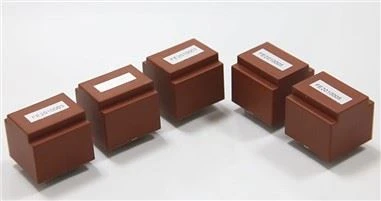 Trasformatore incapsulato per montaggio su PCB